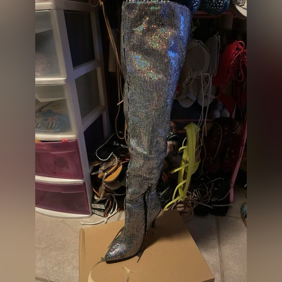 Silver sequence thigh high boots!! - Picture 7 of 8